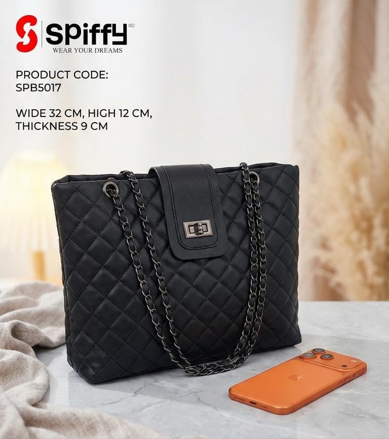 Aura-Chain Quilted Luxe Tote